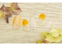 ネイルクロエ(NAIL KCLOE)/塗りかけグラデーション