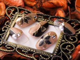 フラワーネイル