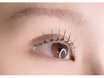 ザ カリビア(The CAREBEA)/ラッシュリフト（パーマ）