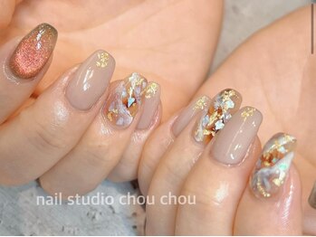 ネイルアンドアイラッシュスタジオ シュシュ(chouchou)/ニュアンス・マグネット・金箔