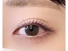 大人気メニュー【パリジェンヌラッシュリフト】根元からの立ち上げて自まつ毛でナチュラルに盛れる