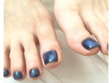 マカナ(Makana)/ネイビーマグフットネイル