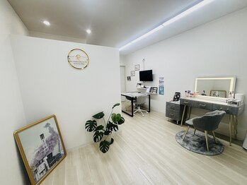 アール(R)/【 店内写真 】