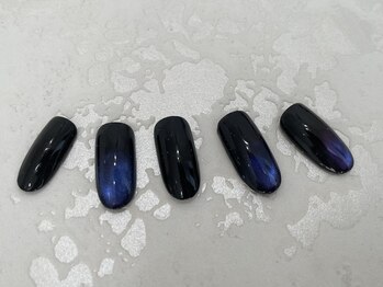 コエル(coel)/黒のワンカラー×青のマグネット