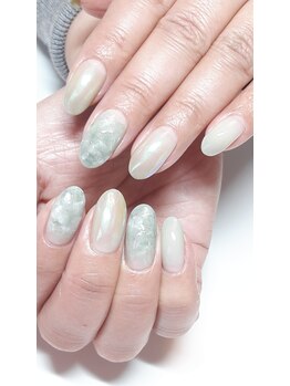 ネイルアンドまつげエクステ専門サロン スリー(THREE)/大人ミラーネイル