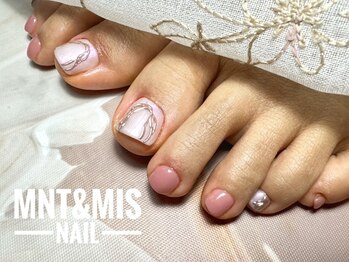 ミントアンドミスネイル(Mnt&Mis NAIL)の写真/【フットバス付き☆】爪・爪周りのケアも丁寧に整えワンランク上のフットをご提供！足元からオシャレに♪