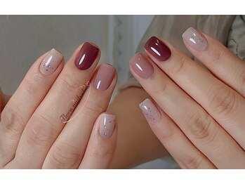 フローラネイルサロン/