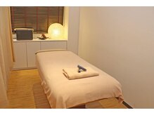 イーネ オランジェ 吉祥寺店の雰囲気（温かみのある落ち着いた店内。癒やしのひと時を♪）