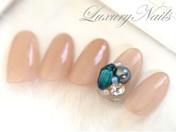 ラグジュアリーネイルズ アカバネ(Luxury Nails Akabane)/３Dビジュー