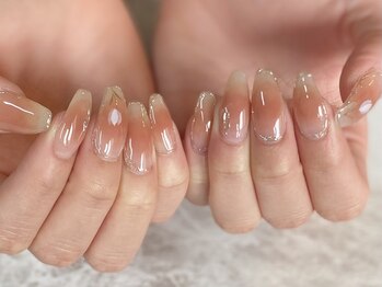 リノン(Linon)/チークネイル