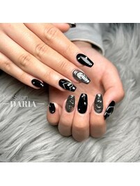 ミラー&ブラックネイル