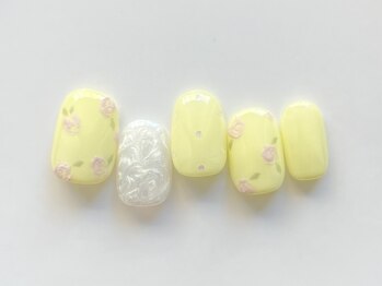 ユノ フィオーレ(Juno fiore)/レモンイエロー×薔薇