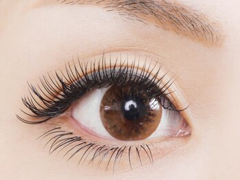 医療提携サロン プルメリア 久留米上津バイパス店(PLUMERIA)/【まつげエクステ】正面