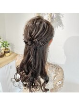 ハッシュタグナウ(#NOW)/ナチュラル　ハーフアップ