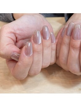 シアター(theater)/マグネットネイル ¥6700~