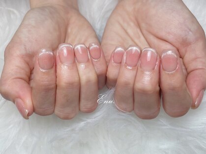 エヌ(Enu.)の写真