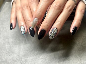 ネイルアンドアイラッシュ シヴァ(Siva)/