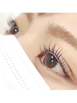 フィアラ 四条烏丸店(Fiara)/パリジェンヌ