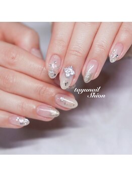 たゆ ネイル(たゆnail)/フラワーストーンキラキラネイル