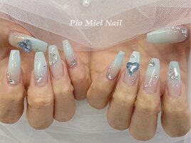 クリアブルー×ジュエリーネイル