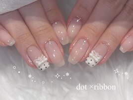 ドットレースネイル
