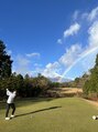 健康堂整骨院 大倉山新院 ゴルフ中の1枚 ナイスショットでした♪【肩こり/整体/鍼灸】