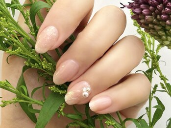 スタンダード アイネイル/ニュアンスミラーネイル￥9900