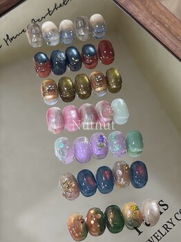 アンティークな宝石定額デザイン