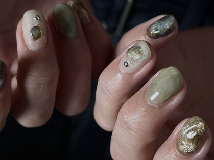 グラウネイル(glaw nail)の写真