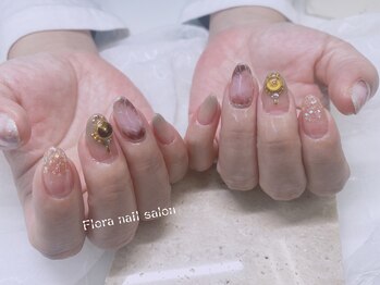フローラネイルサロン/