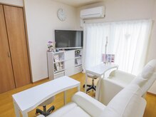 インネイルサロン 日暮里(IN NAIL SALON)の雰囲気（隠れ家サロンでゆったりと施術♪ TVを見ながらお過ごし頂けます）