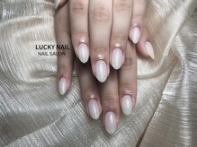 ラッキーネイル(LUCKY NAIL)/