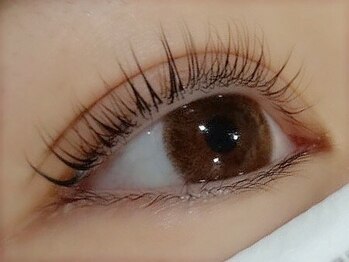 レクラ(re:cura)の写真/【栄駅徒歩1分】丁寧なカウンセリングと高い技術力で、仕上がりもモチも満足度◎理想の目元を叶えます♪