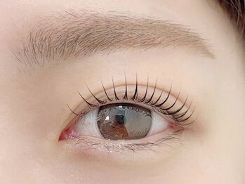 オーロ 西宮店(ORO)の写真/【1人1人にあったものをご提案】高技術でリピーター続出自まつげに優しいまつげパーマでナチュラルに盛れる