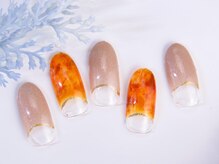 ブラン(Blanc)/べっ甲ネイル