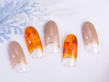 ブラン(Blanc)/べっ甲ネイル