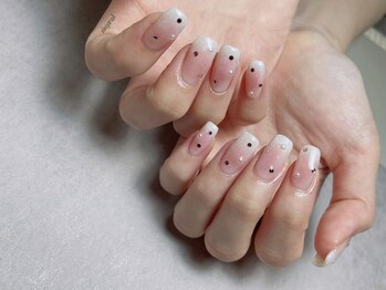 韓国風白グラデーション