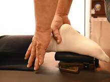 ティー トリー整体院/ドロップボードで巨踵関節矯正