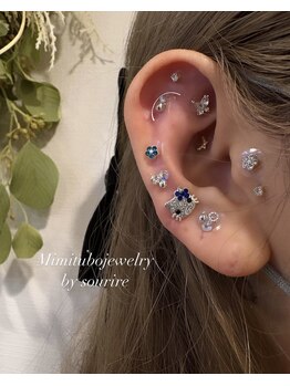 スリール(sourire)/耳ツボジュエリー