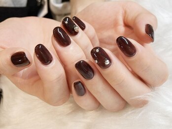 ネイルチップス オプシアミスミ店(NAIL TIPS)の写真/【高技術×通いやすいお手頃価格】で指先をオシャレに♪《ハンドネイルスタンダードコース¥4000》