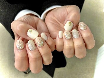 ディーネイル 京橋(D-nail)/立和名/キラキラネイル