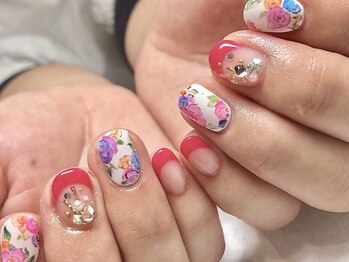 リッチネイル(Rich Nail)/フラワーネイル