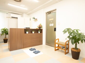 ティーケア 八王子(T-CARE)/受付スペース