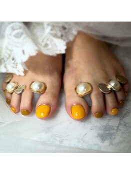 ヤーニング(yearning)/シンプルフットネイル☆