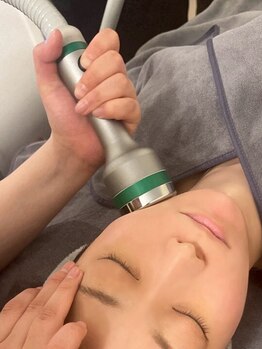 ディア(Deer)の写真/韓国バズり中★韓国美容最高峰マシン【オンダリフト】小顔になりすぎ注意◎痛みほぼなし♪