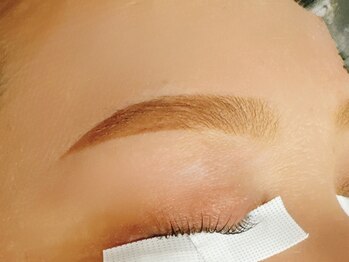 ハリス(Harriss)/アイブロウスタイリング