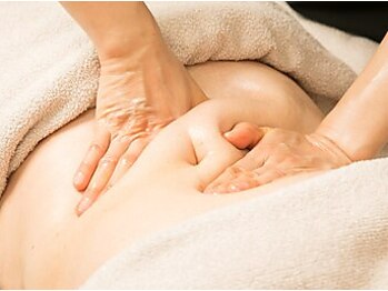 エステティックサロンローズハウスの写真/【本気のサイズダウン】深層脂肪×リンパ流しで、溜め込みボディを卒業！驚きのスッキリ体験をあなたに◎