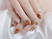 ルクス(Lux.)