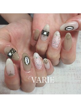 ヴァリエ(VARIE)/手書きアートネイル