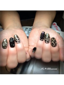 ネイルサロンアンドスクールエムズブロッサム(Nailsalon & school M's Blossom)/ジェルアートやり放題コース